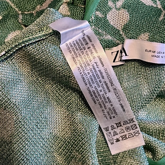 Zara Mock Neck Balloon Sleeve Mini dress - Picture 5 of 6